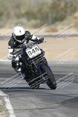 media/Jan-15-2026-Racers Edge (Thu) [[dfebeb70ab]]/2-A Group/Session 5 Turn 2/